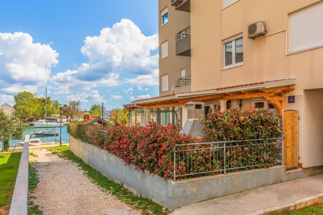 Downtown Deluxe Apartment Omis Exterior photo