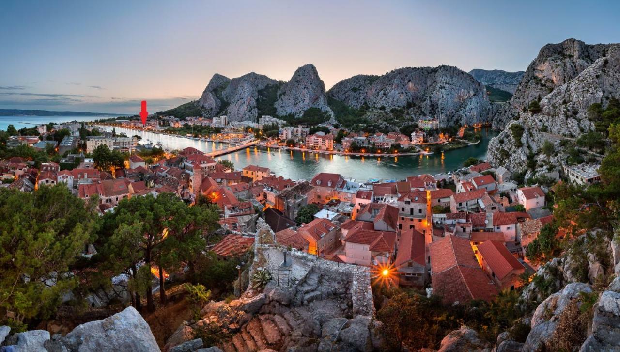 Downtown Deluxe Apartment Omis Exterior photo